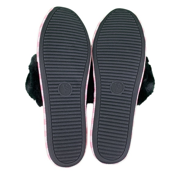 Victoria’s Secret Classic Pink and Black Faux Fur Close Toed Slippers - Picture 6 of 12